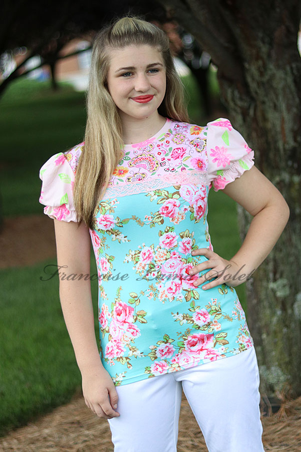 Women’s colorful floral pink green puff sleeve t-shirt top Emerald Bouquet