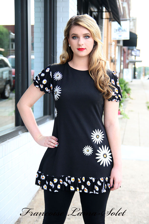 Hand printed black and white daisy ruffled a-line tunic short dress Marguerite