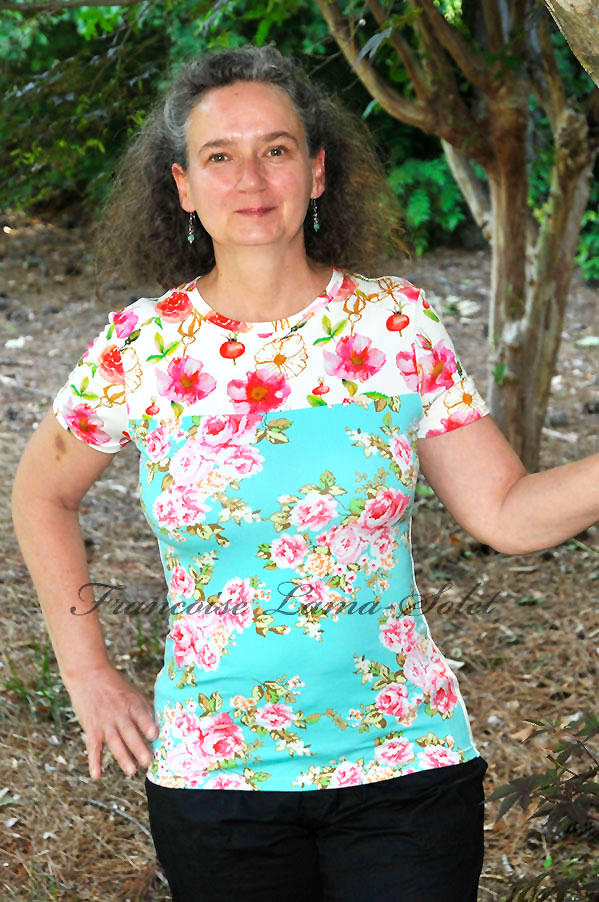 Colorful short sleeve patchwork floral modern t-shirt top Mint Bouquet